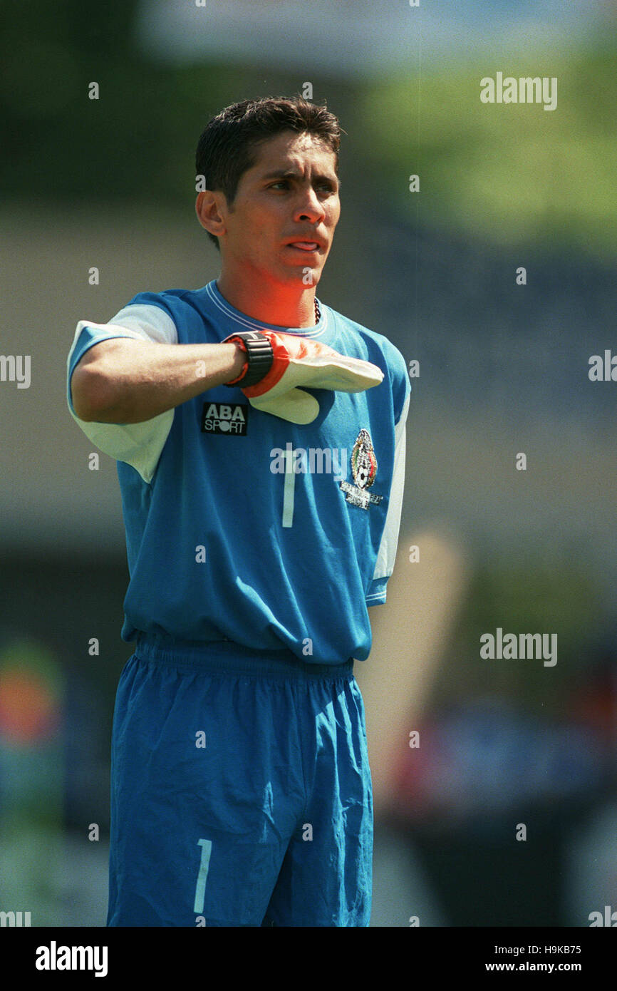 [Imagen: jorge-campos-mexico-07-de-julio-de-1998-h9kb75.jpg]