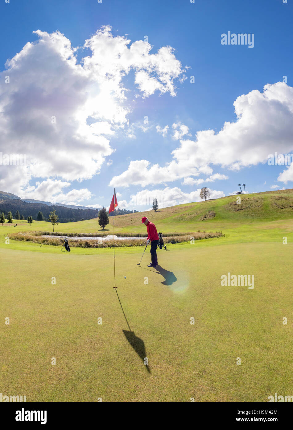 Golfista en campo de golf Foto de stock