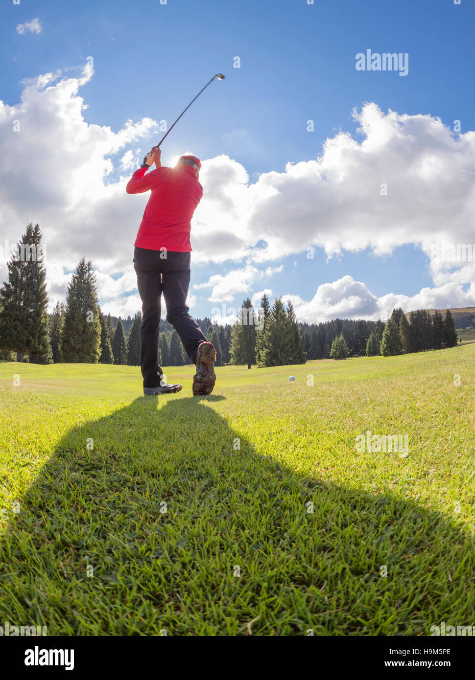 Golfista en campo de golf Foto de stock