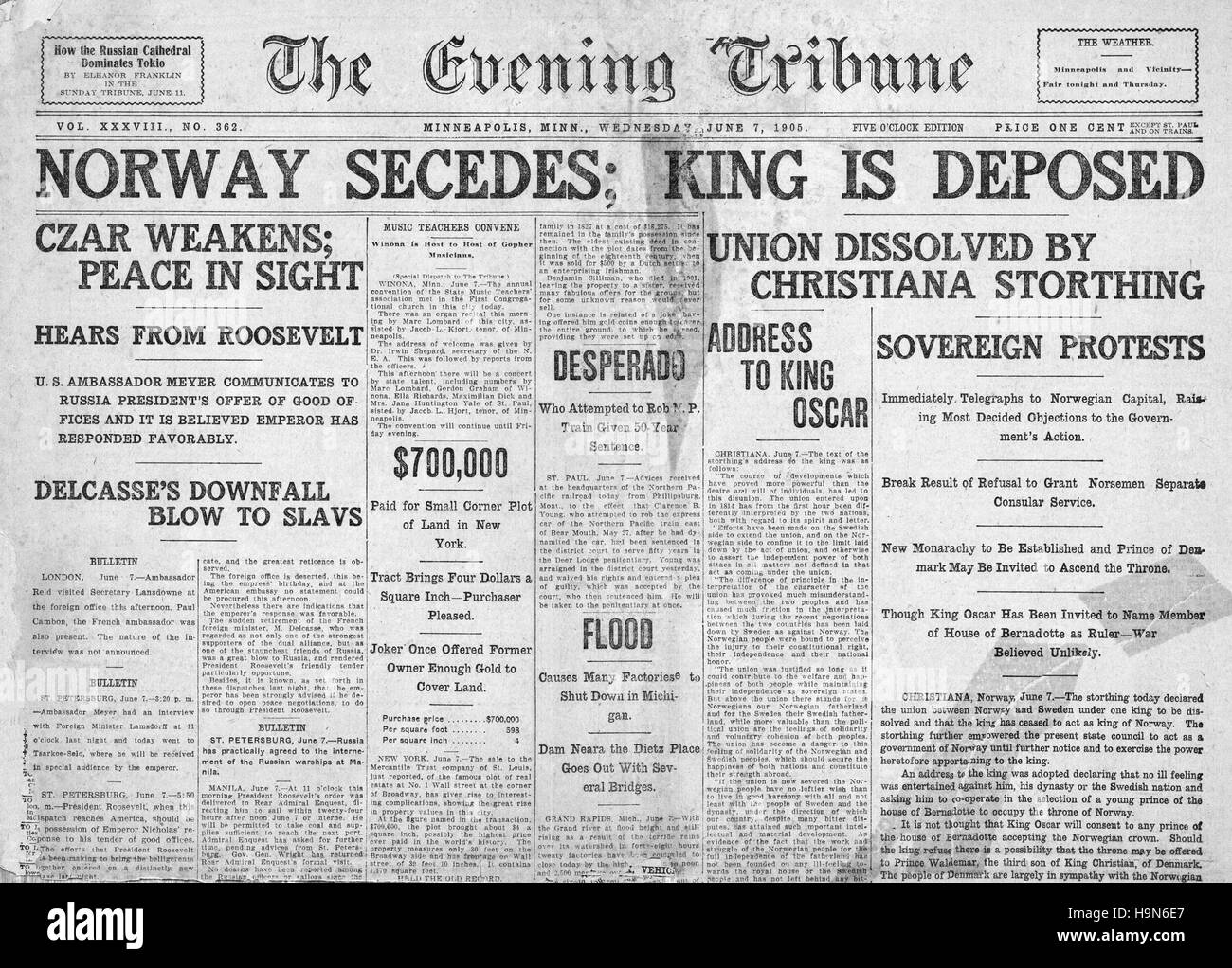 1905 La noche Tribune (EEUU) Oscar II depuesto como rey de Noruega Foto de stock