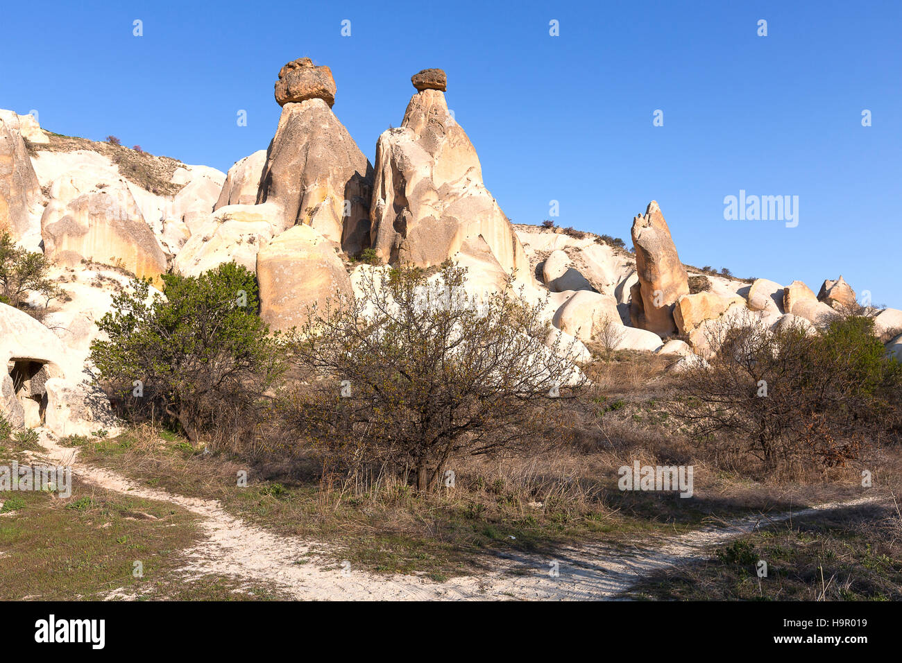 Chimeneas de hadas en Capadocia, Turquía Foto de stock