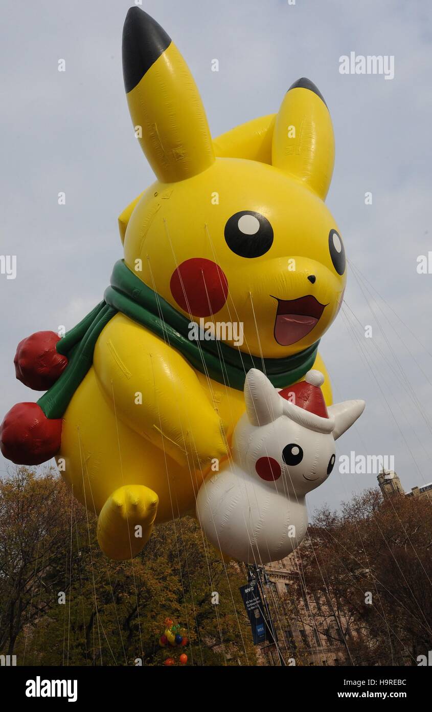 Pikachu pokemon globo fotografías e imágenes de alta resolución - Alamy