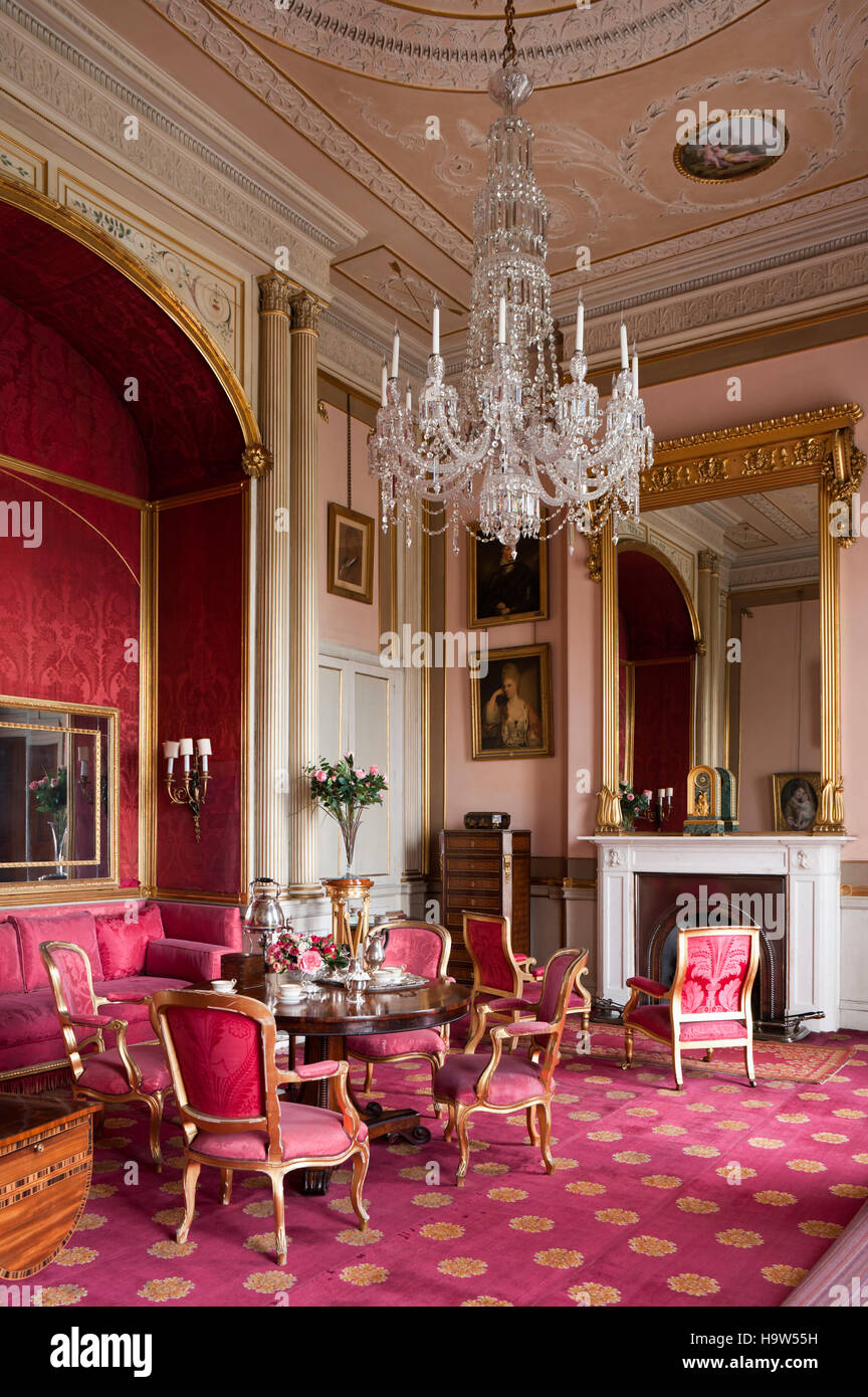 La Sultana Habitación en Attingham Park, Shropshire. La habitación toma su nombre del otomano, Sultane sofá, o en la alcoba. Foto de stock
