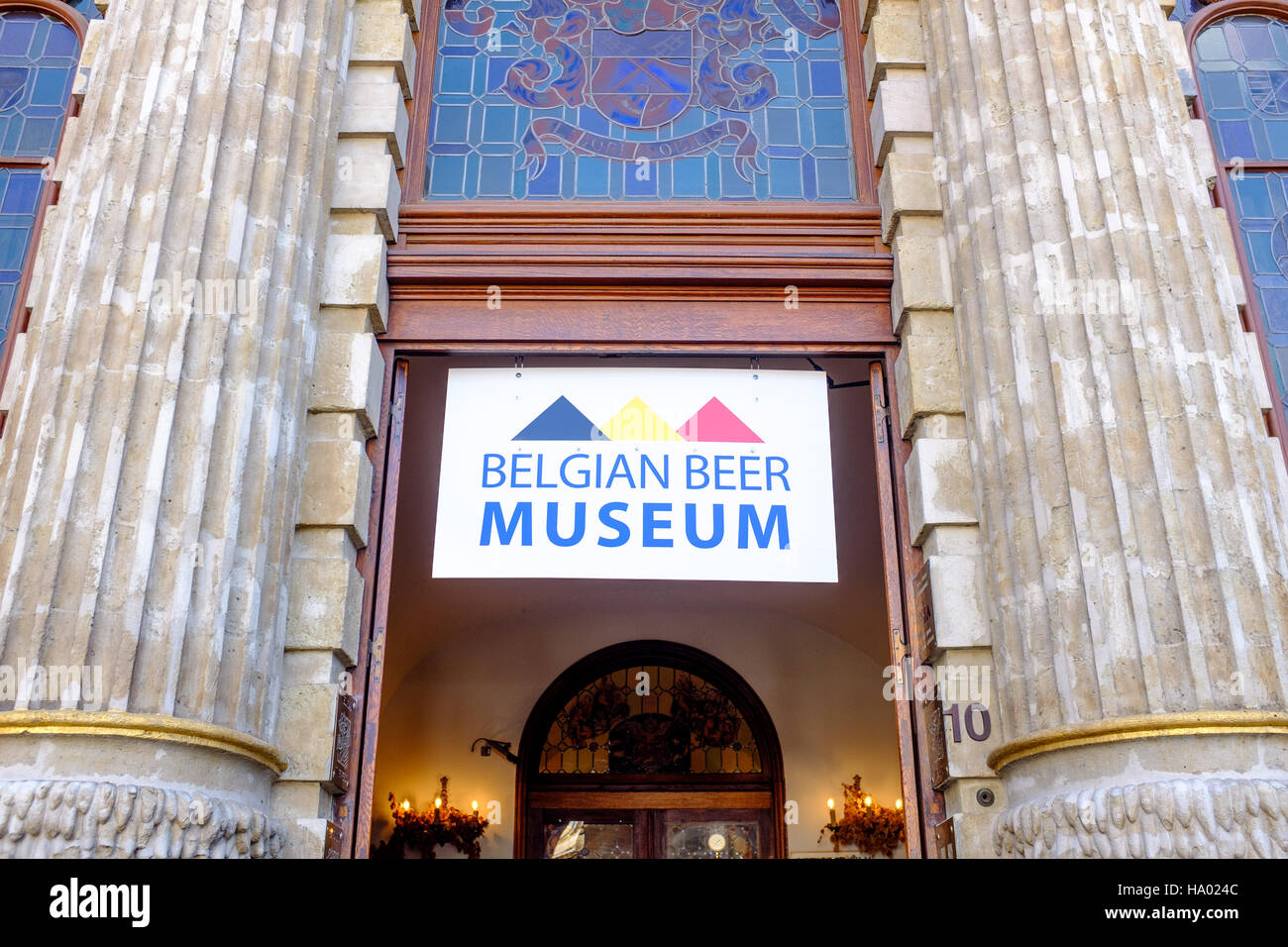 Entrada al Museo de la cerveza belga, Bruselas, Bélgica Foto de stock