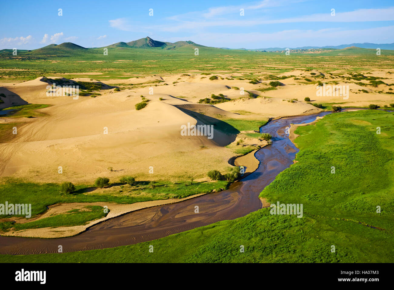 Mongolia, provincia Ovorkhangai Batkhan de dunas de arena, en el parque nacional Foto de stock