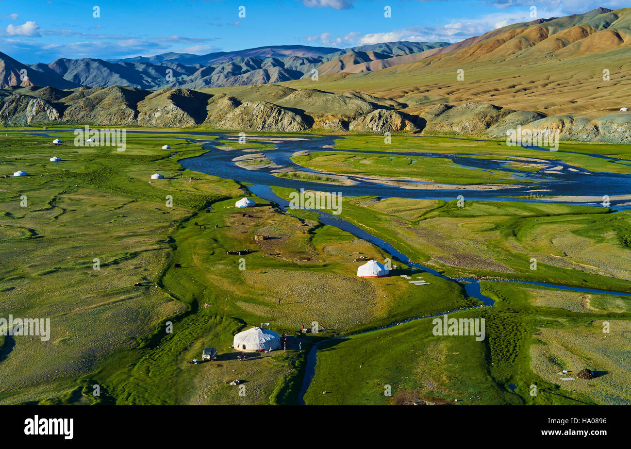 Mongolia, Bayan-Ulgii provincia, oeste de Mongolia, el delta del río Sagsay en las montañas de Altay Foto de stock
