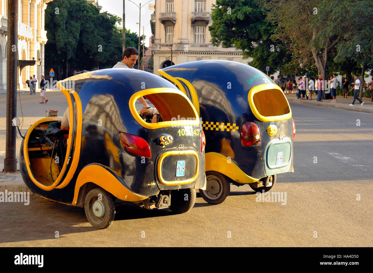 Pequeño taxi, La Habana, Cuba Foto de stock