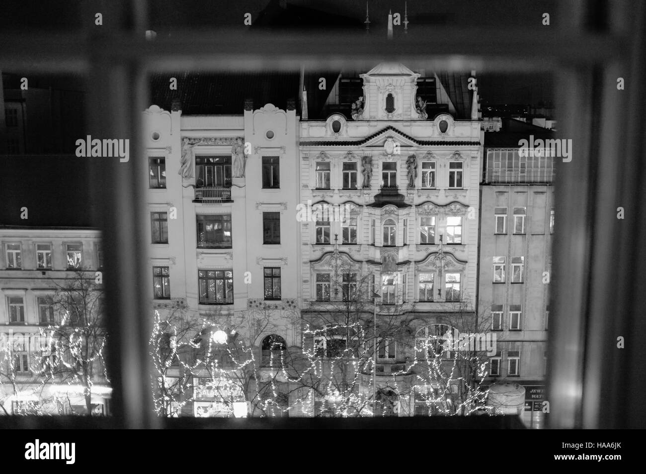 Un edificio histórico en Praga, República Checa. Foto de stock