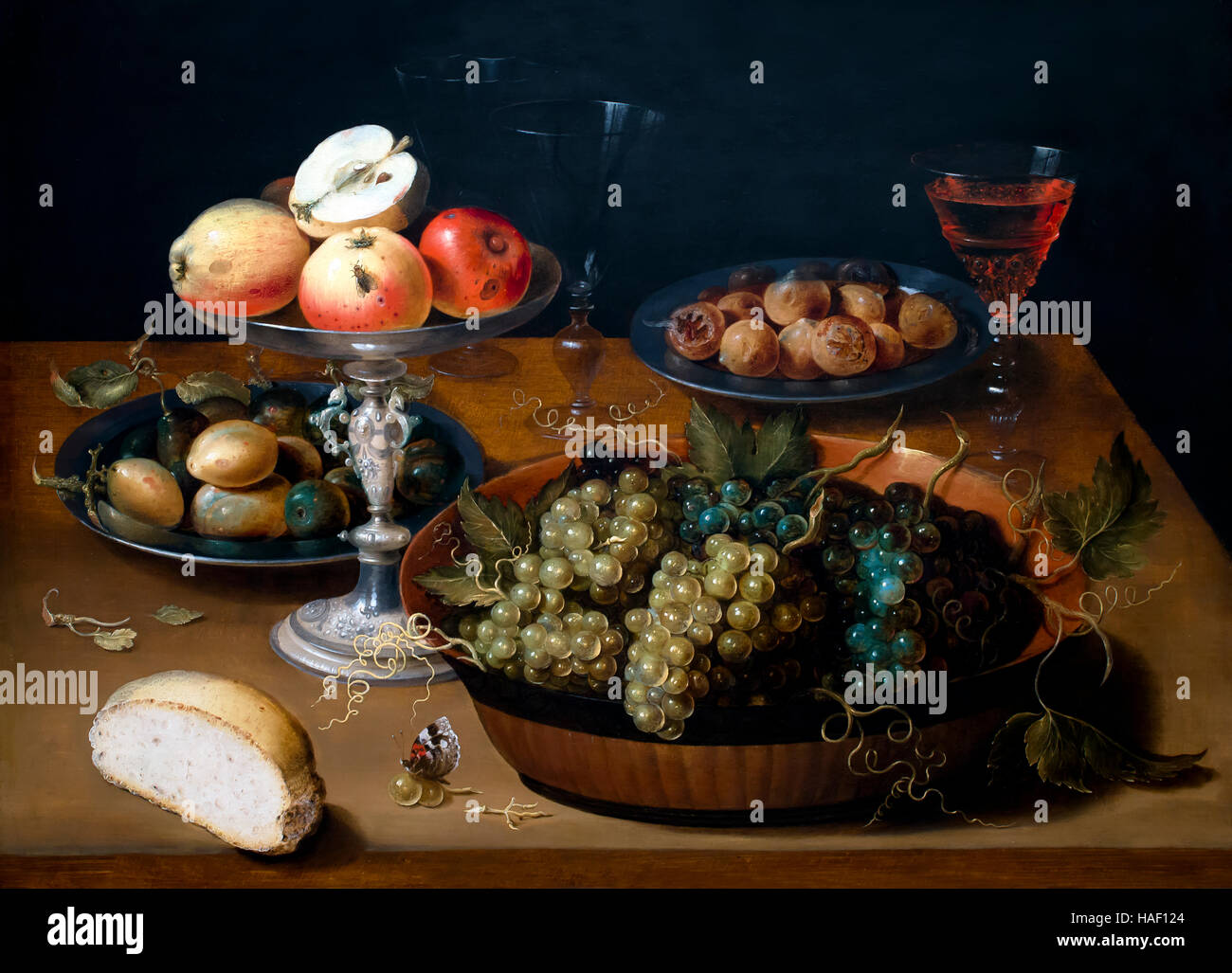 Bodegón con frutas servido en una Tazza, hojalata y un plato lacado, Osias Beert, siglo xvii, Rockoxhuis, Amberes, Bélgica, Europa Foto de stock