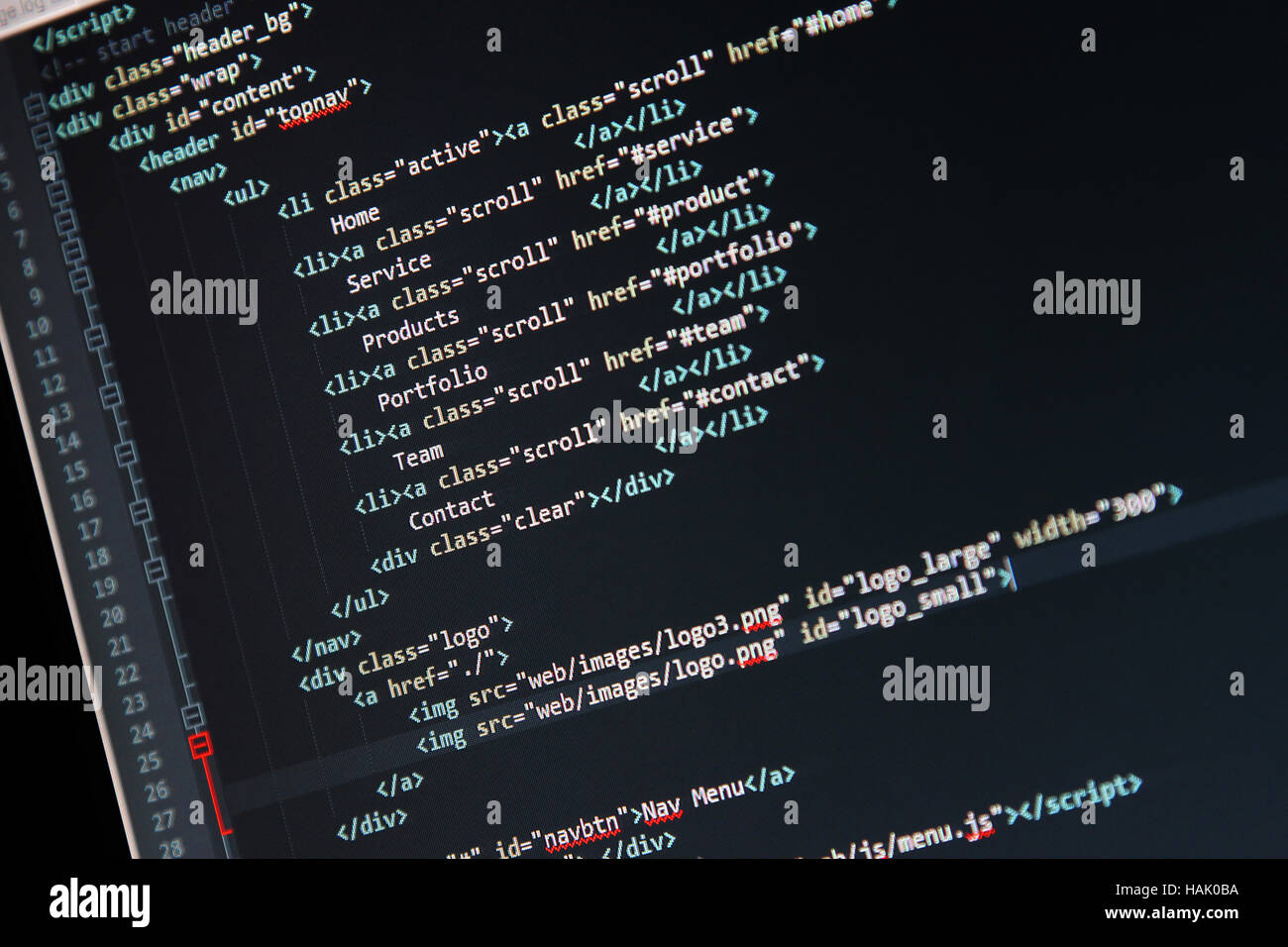 Desarrollo de sitios web - código de programación en la pantalla de ordenador Foto de stock