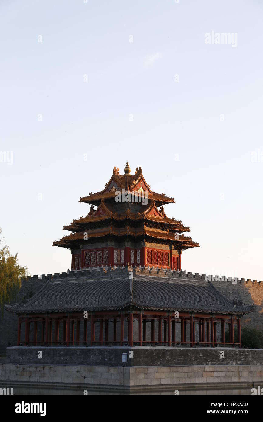 Torreta de esquina de la Ciudad Prohibida de Pekín, China Foto de stock