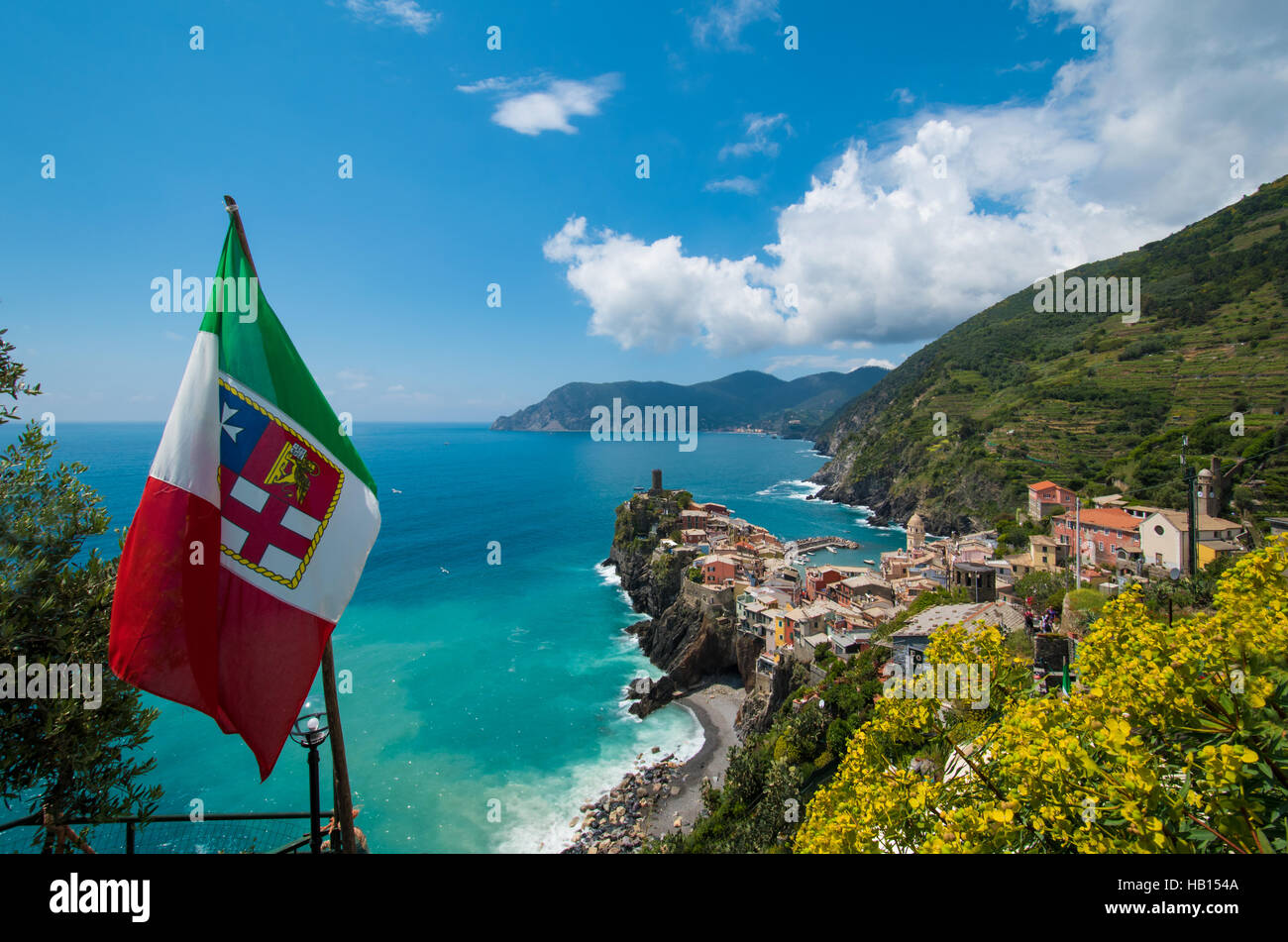 Cinque Terre (Liguria, Italia) - Las Cinco Tierras impresionante sobre el mar Foto de stock