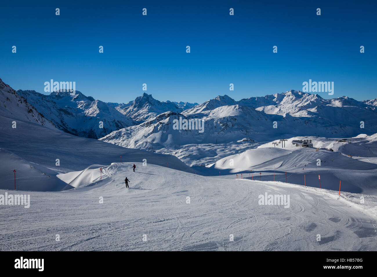 Paisaje de las montañas de los Alpes esquí Foto de stock