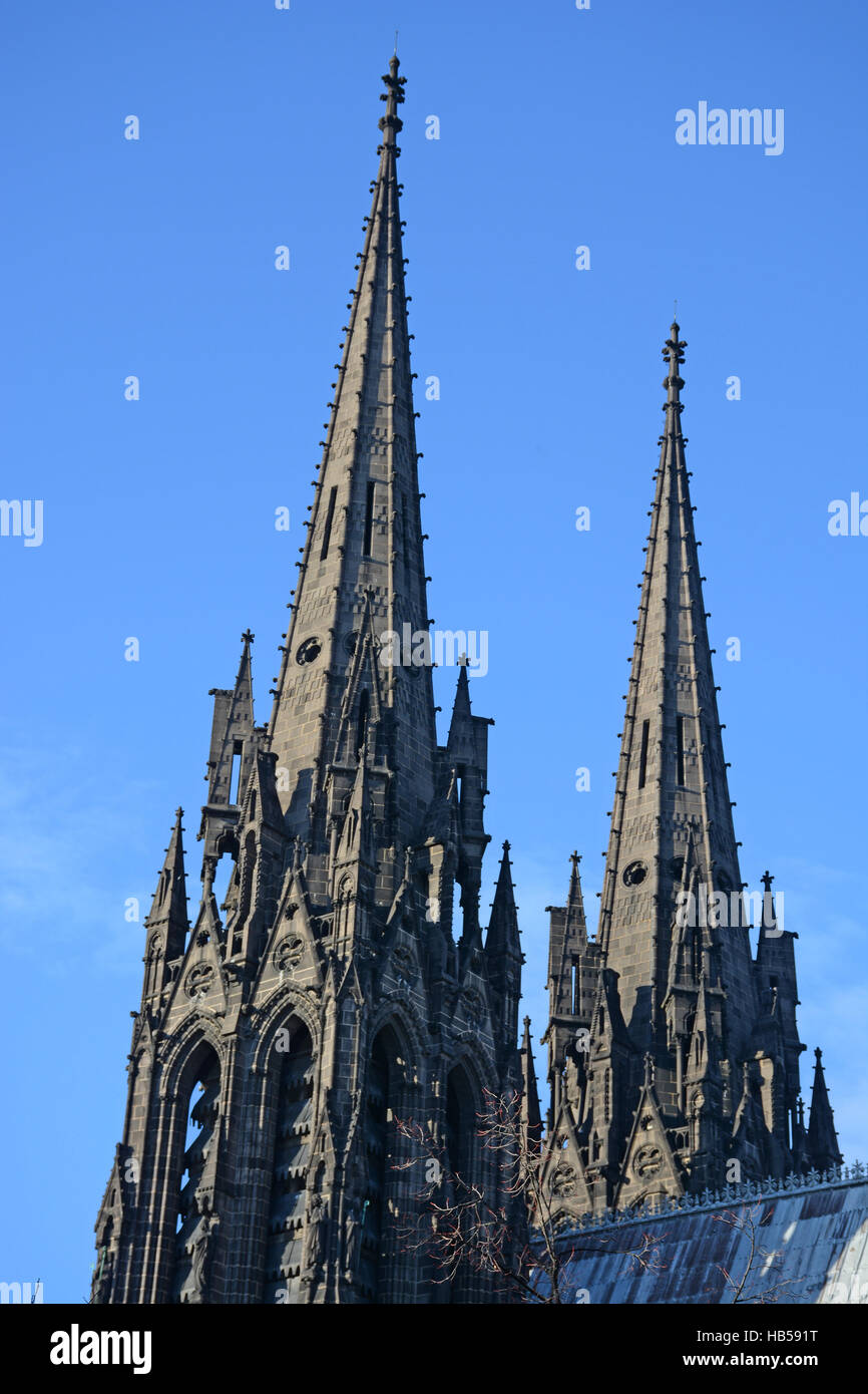 Catedral de Notre Dame de l'Assomption Clermont-Ferrand Puy-de-Dôme Auvernia Foto de stock