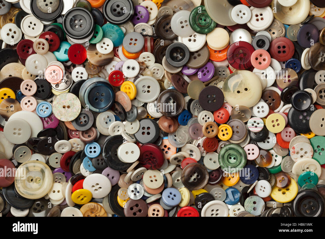 Colección de coloridos cosiendo botones full frame Foto de stock