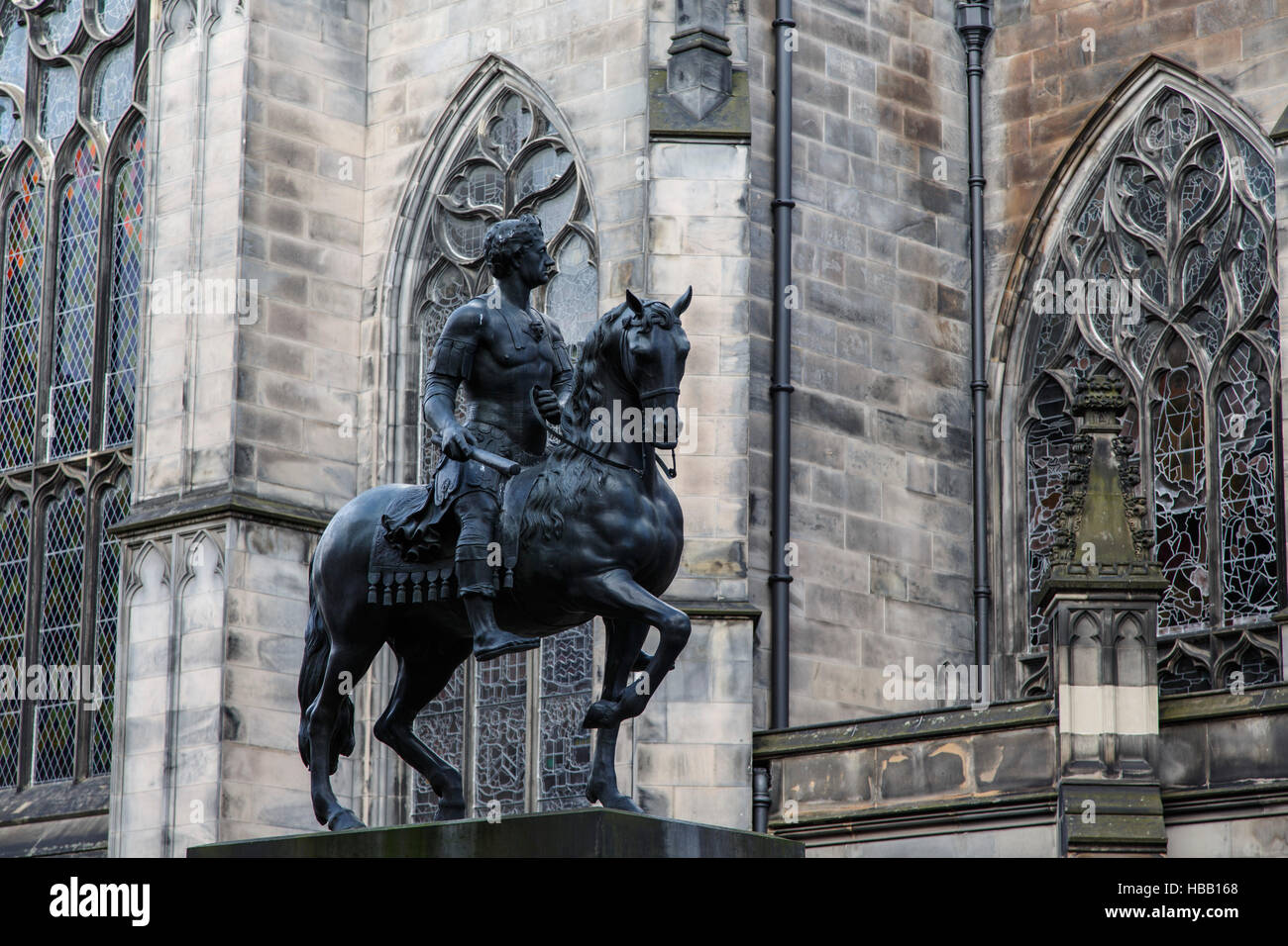 Estatua de Carlos II, Parliament Square, Edimburgo, Escocia Foto de stock