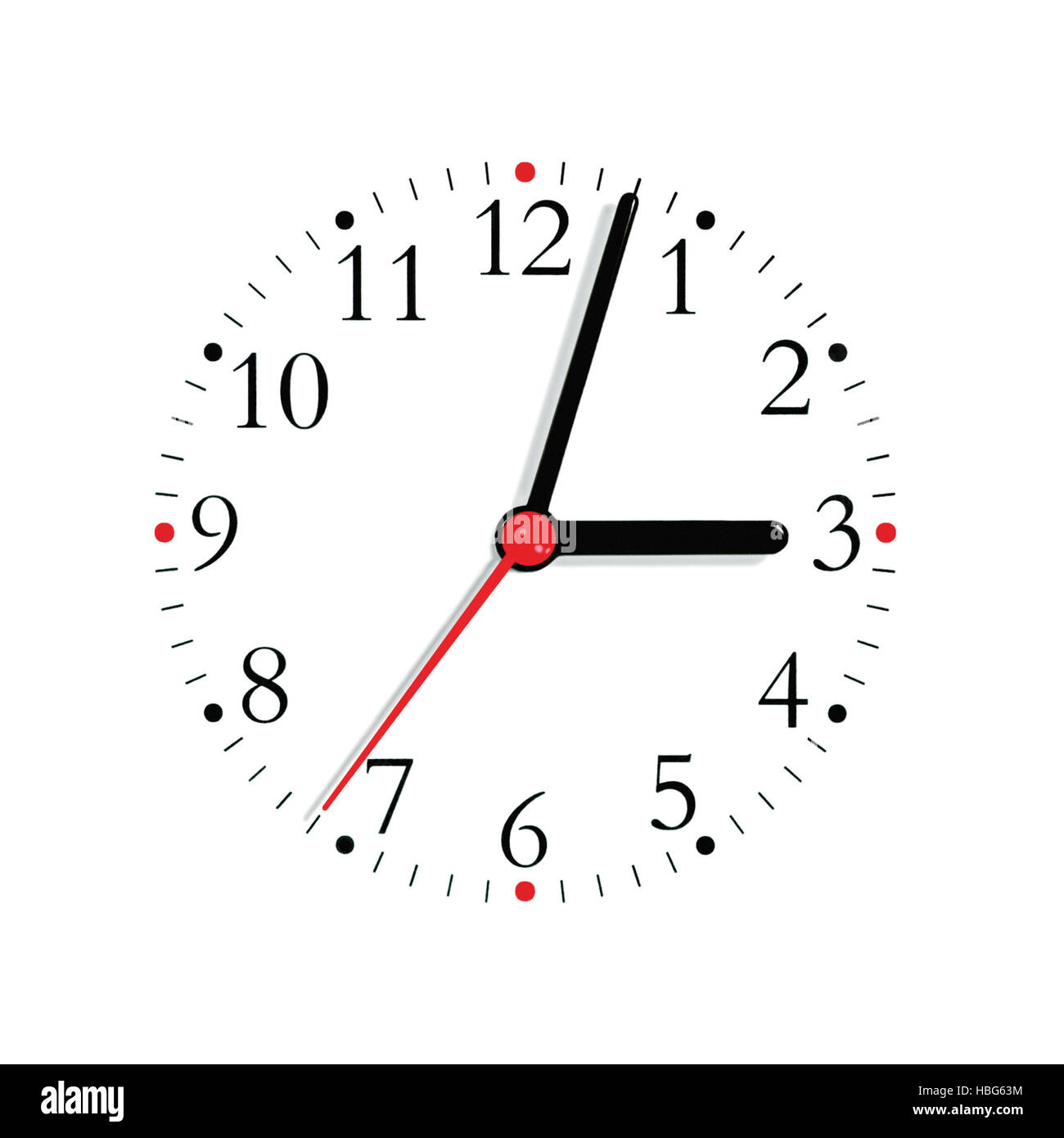 Reloj analógico dial en negro y segundero en color rojo a las 3:03, macro  aislados closeup Fotografía de stock - Alamy
