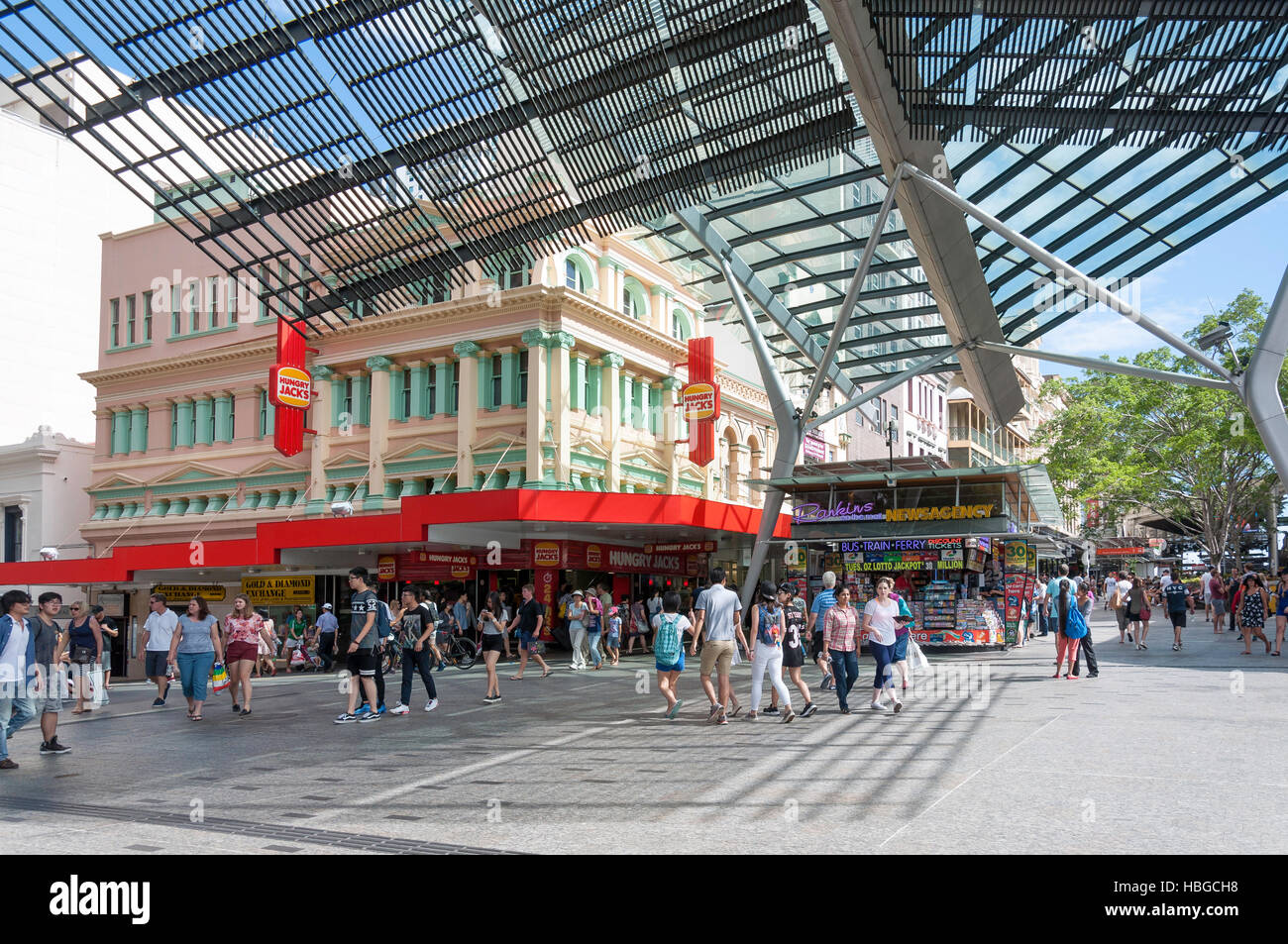 Queen street mall fotografías e imágenes de alta resolución - Alamy