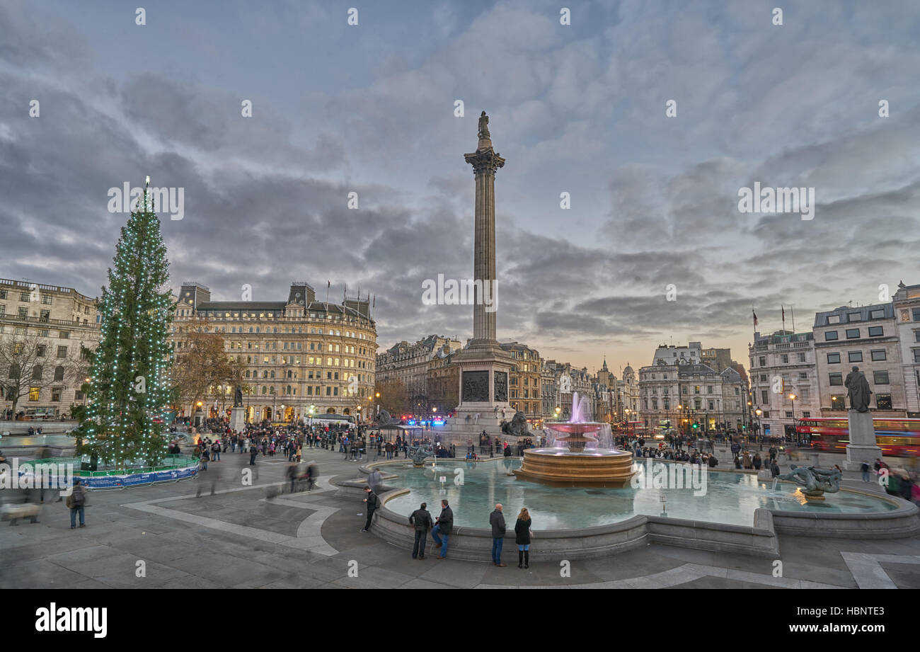 Trafalgar Square, Londres. Navidad en Londres. Foto de stock