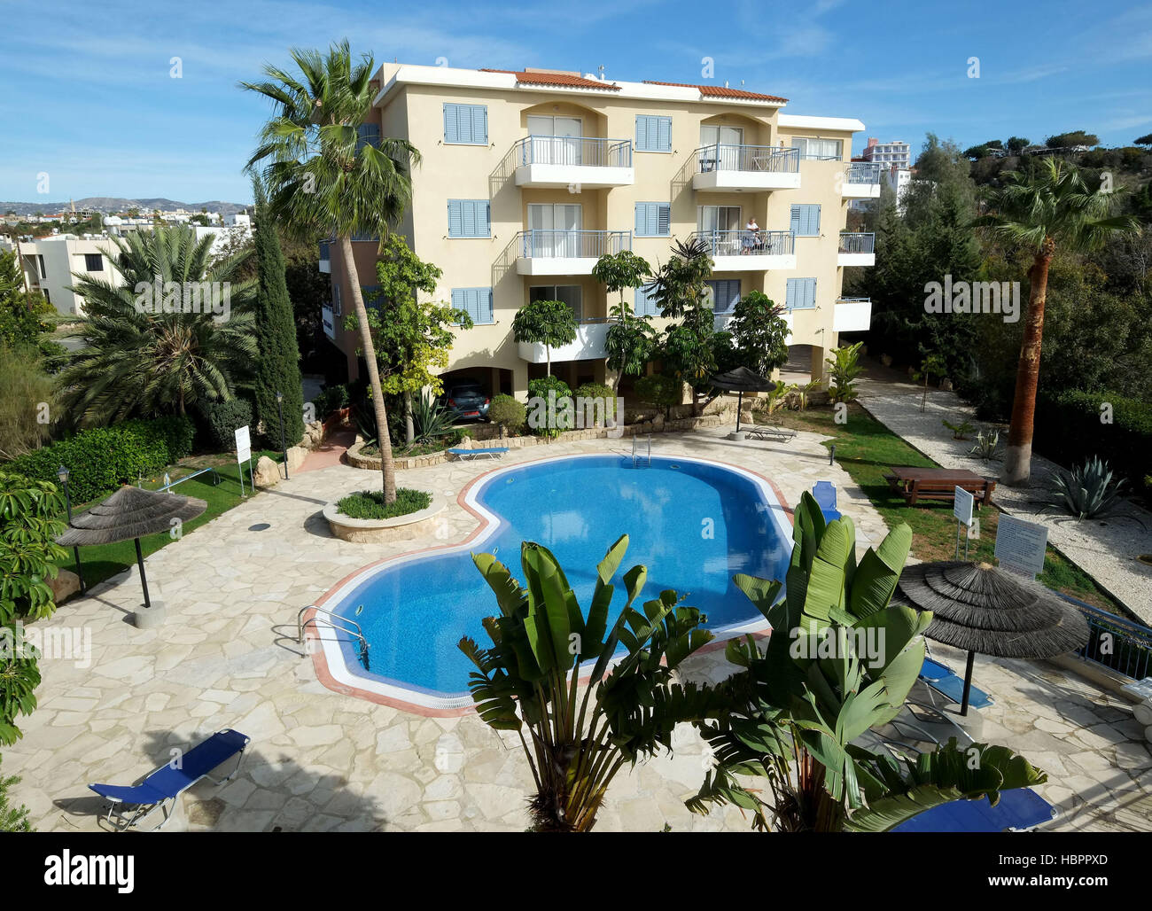 Hermes Gardens Apartments, Kato Pervolia, en Paphos, Chipre. Estos apartamentos son típicas, apartamentos de alquiler en Chipre Foto de stock