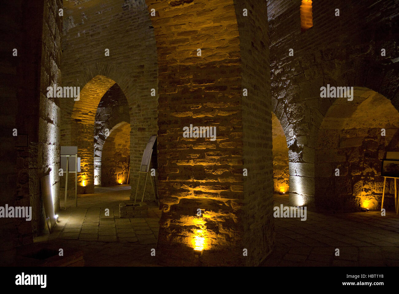 Torre roja de Alanya, Turquía Foto de stock
