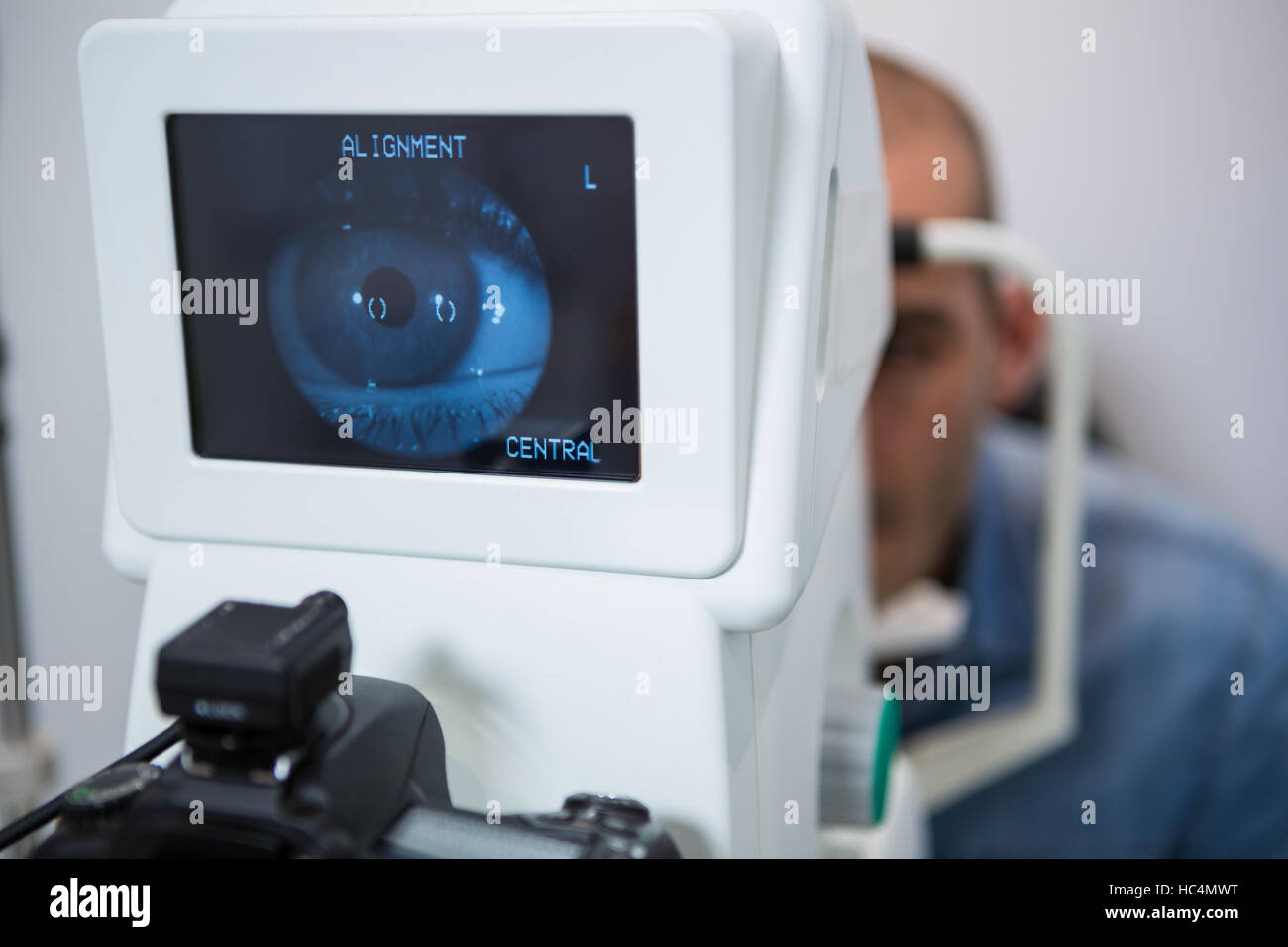 Vision test machine fotografías e imágenes de alta resolución Alamy