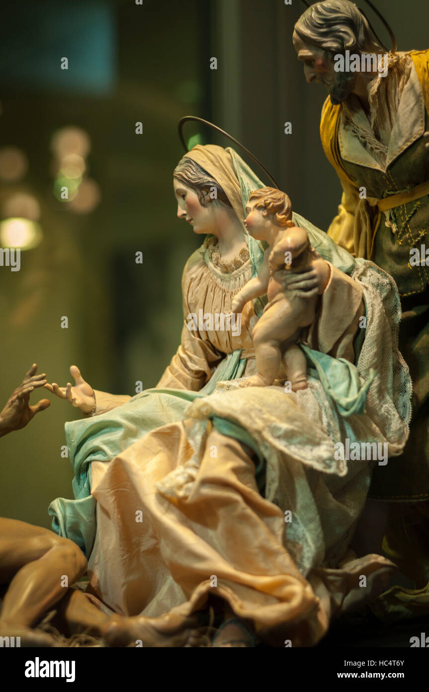 Escena de la Natividad de Belén napolitano, realizadas a mano . Foto de stock