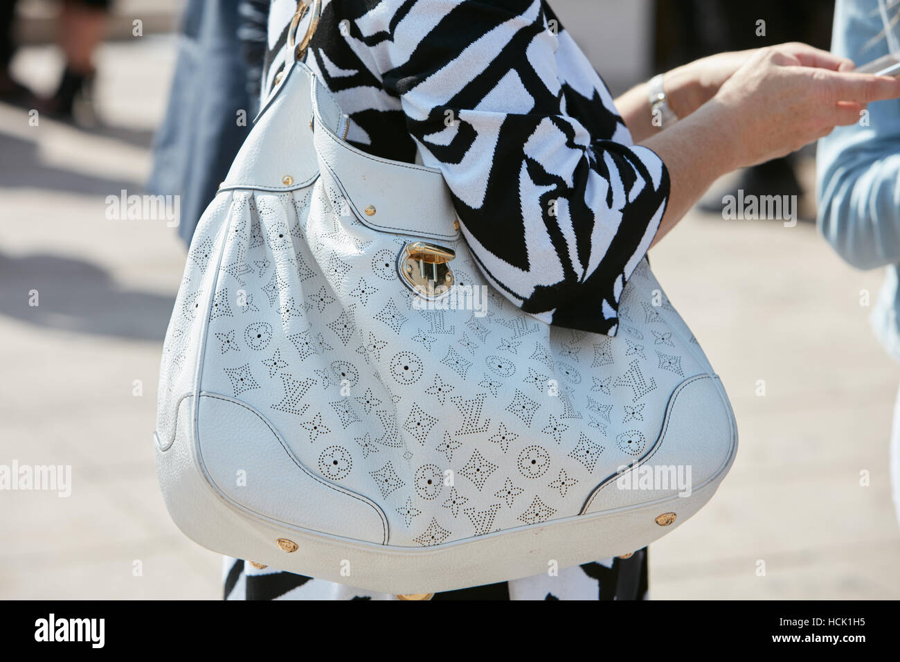 bolso louis vuitton para mujer color blanco