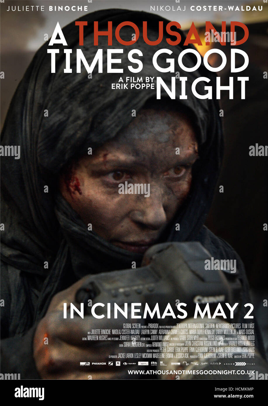 Tusen ganger dios natt ; una y mil veces buenas noches , Año : 2013 Noruega / Suecia / Irlanda ; Director : Erik Poppe ; Nikolaj Coster-Waldau, Juliette Binoche ; póster de película ( Fotografía de stock - Alamy Tusen ganger dios natt ; una y mil veces buenas noches , Año : 2013 Noruega / Suecia / Irlanda ; Director : Erik Poppe ; Nikolaj Coster-Waldau, Juliette Binoche ; póster de película ( Fotografía de stock - Alamy