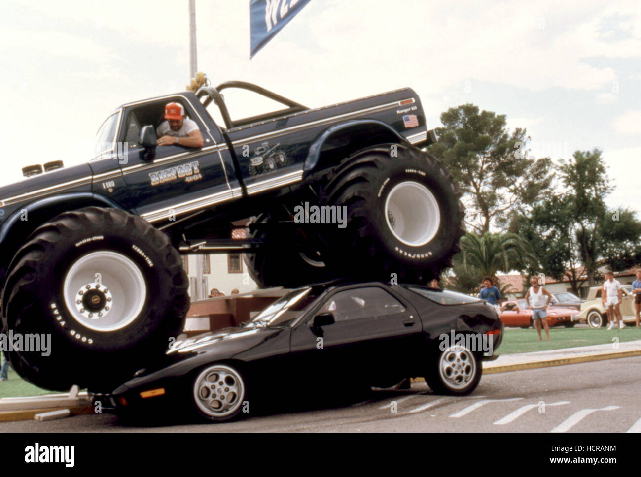 CANNONBALL RUN II, 1984. ©Warner Bros./cortesía Colección Everett