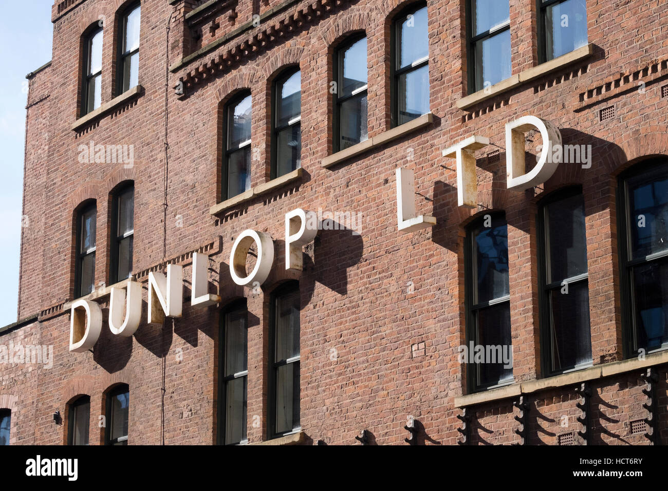 Dunlop LTD Company Sign Foto de stock