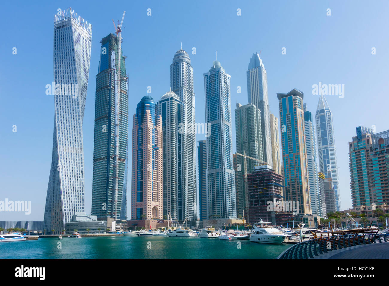 Rascacielos, Dubai Marina, Dubai, Emiratos Árabes Unidos, Oriente Medio Foto de stock