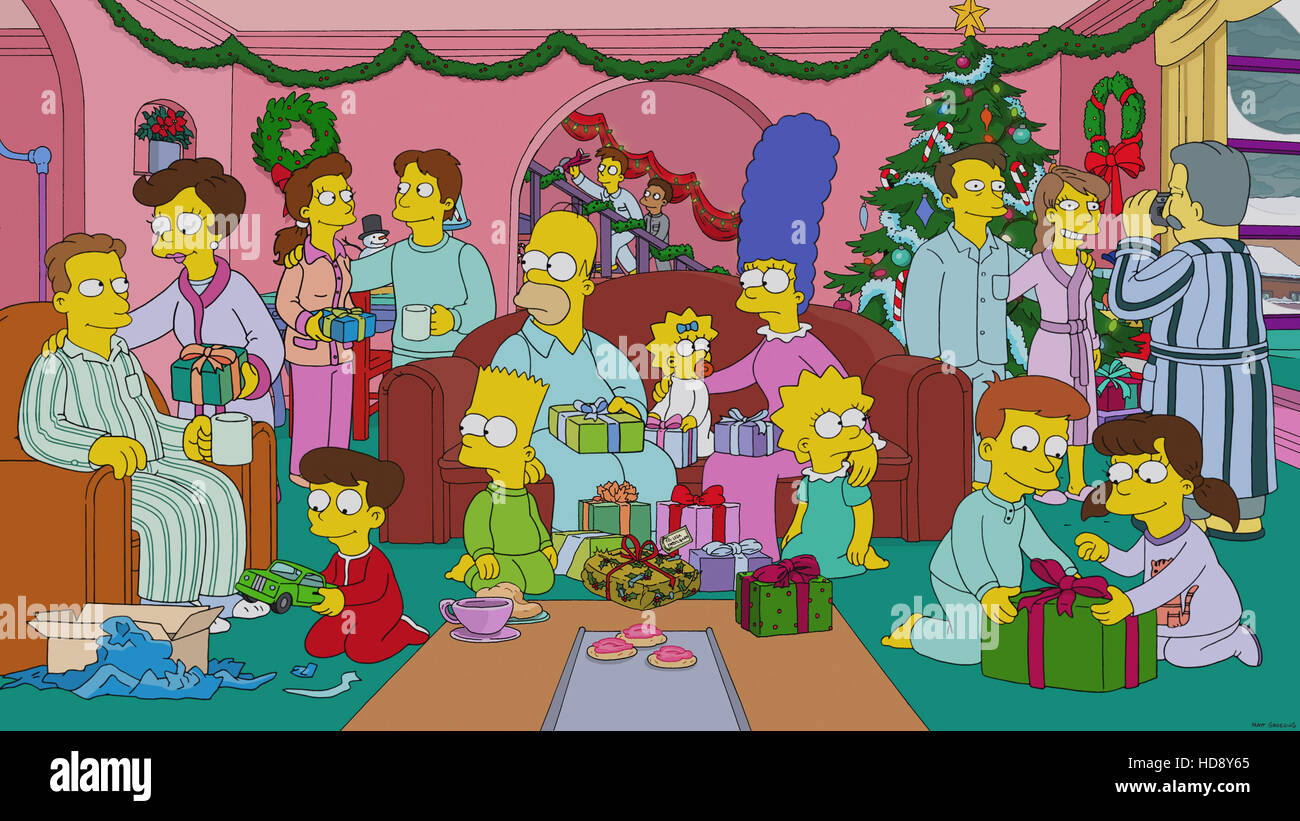 Los Simpsons, (on/delante del sofá, de izquierda a derecha): Bart Simpson,  Homero Simpson, Maggie Simpson, Marge Simpson, Lisa Simpson Fotografía de  stock - Alamy