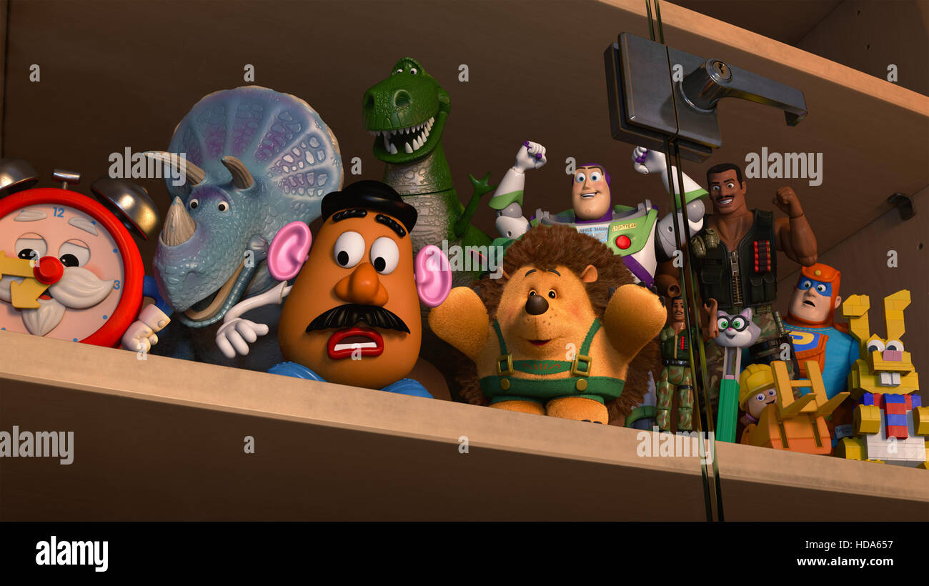 TOY STORY DE TERROR desde la izquierda Trixie Sr. cabeza de