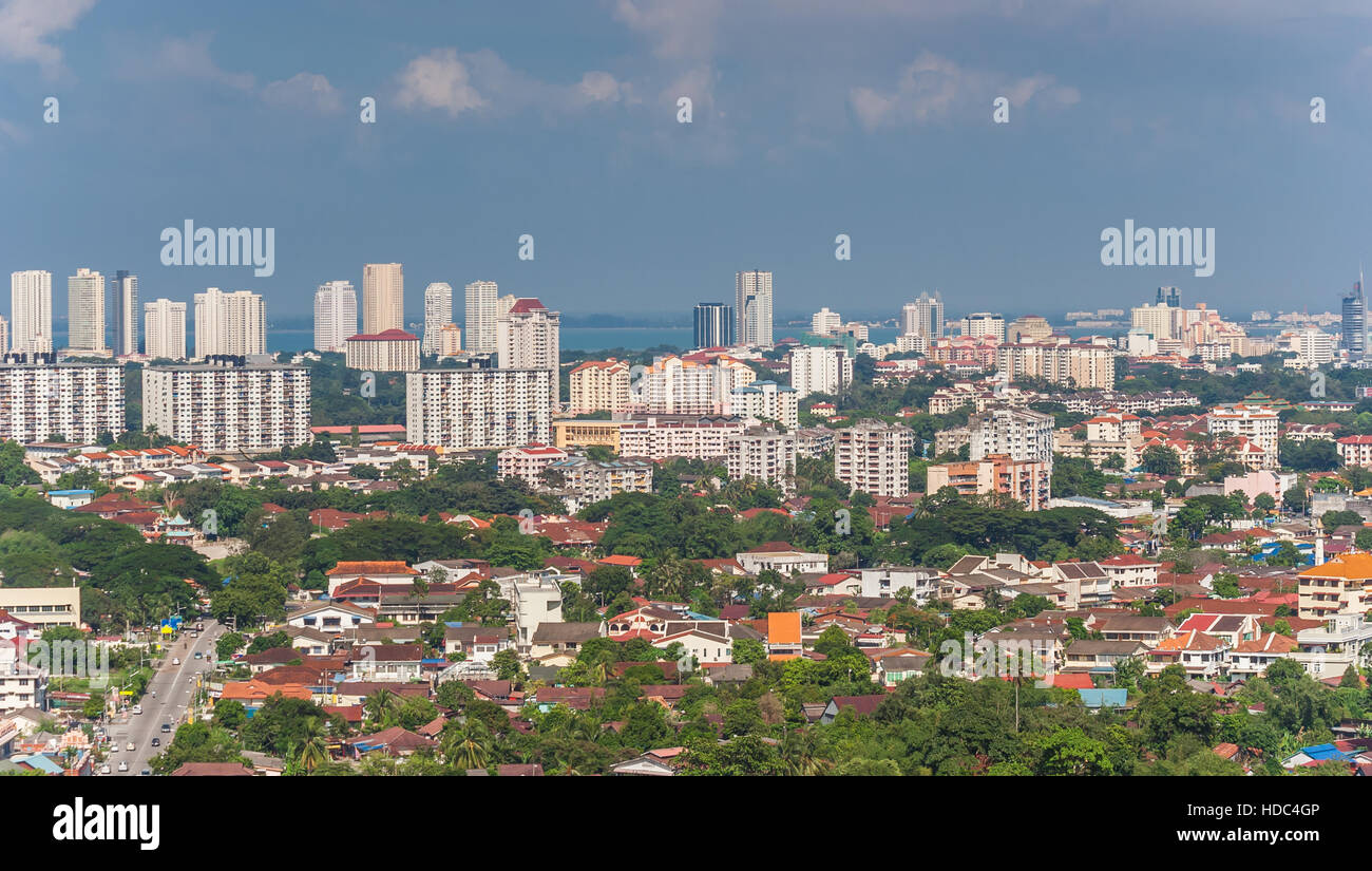 Panorama de la ciudad de Georgetown, en Pulau Penang, Malasia Foto de stock