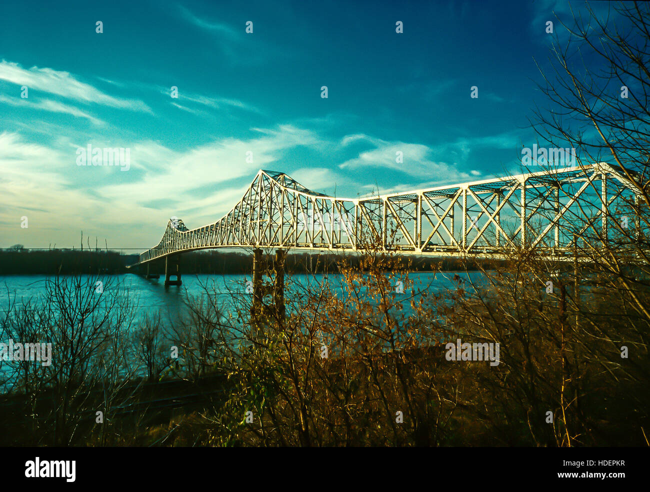 Puente de sabana del Río Mississippi en Savanna, Illinois, EE.UU. Foto de stock