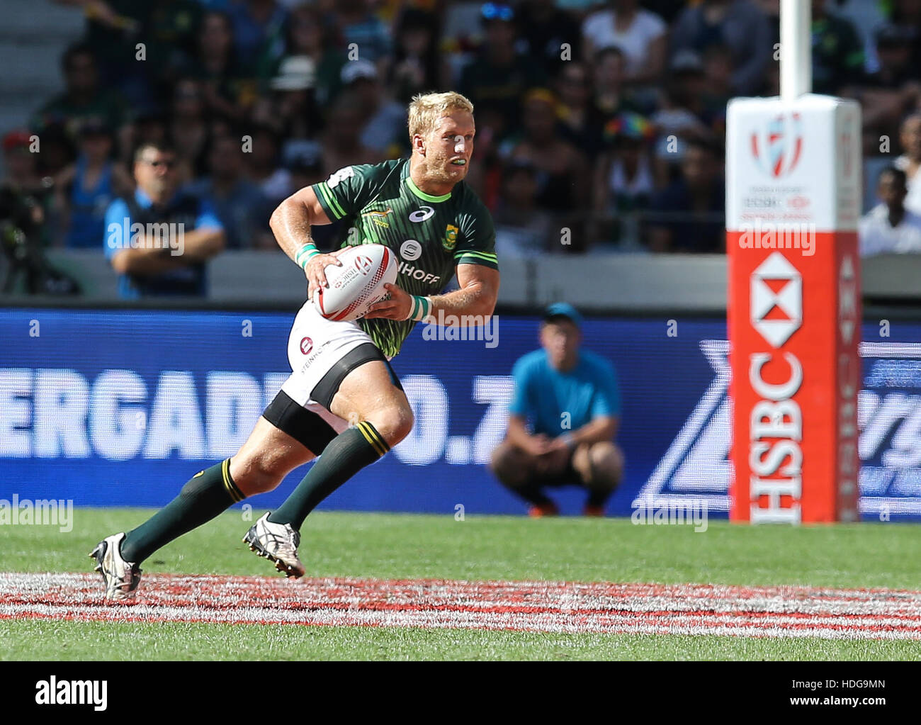El SA Rugby Sevens Springbok jugadores en acción durante el 2016 HSBC Sevens torneo en Ciudad del Cabo en el Estadio Green Point, Punto de Cape Town. Foto de stock