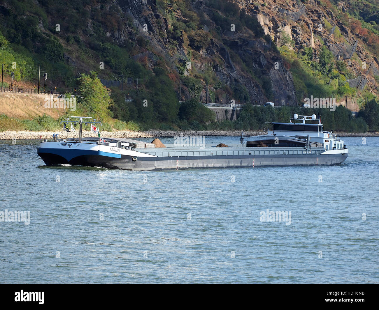 Goblin (barco, 2013) ENI 02335529 en el Rin, cerca de Oberwesel pic2 Foto de stock