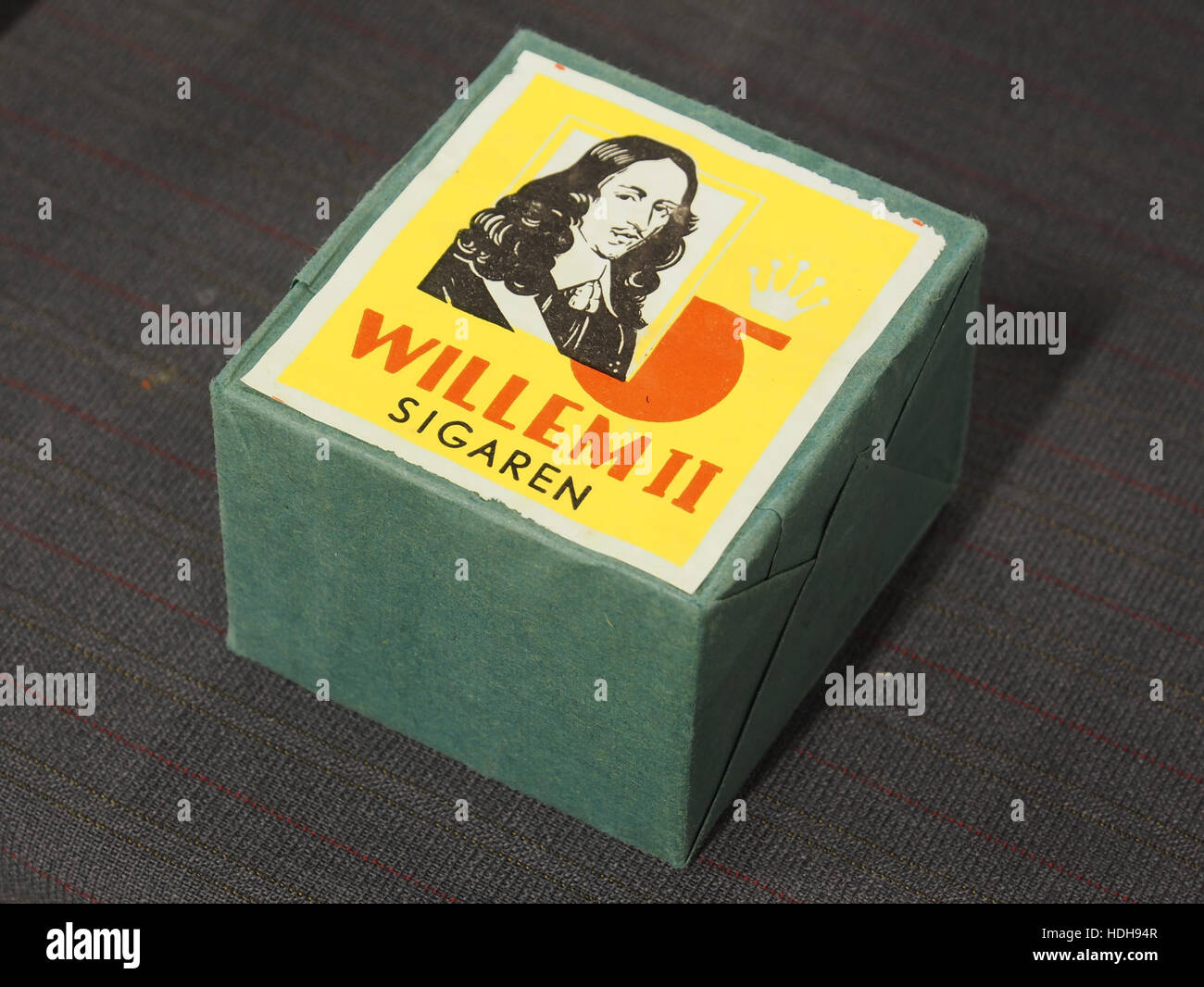 El Willem II sigaren lucifers pak Foto de stock