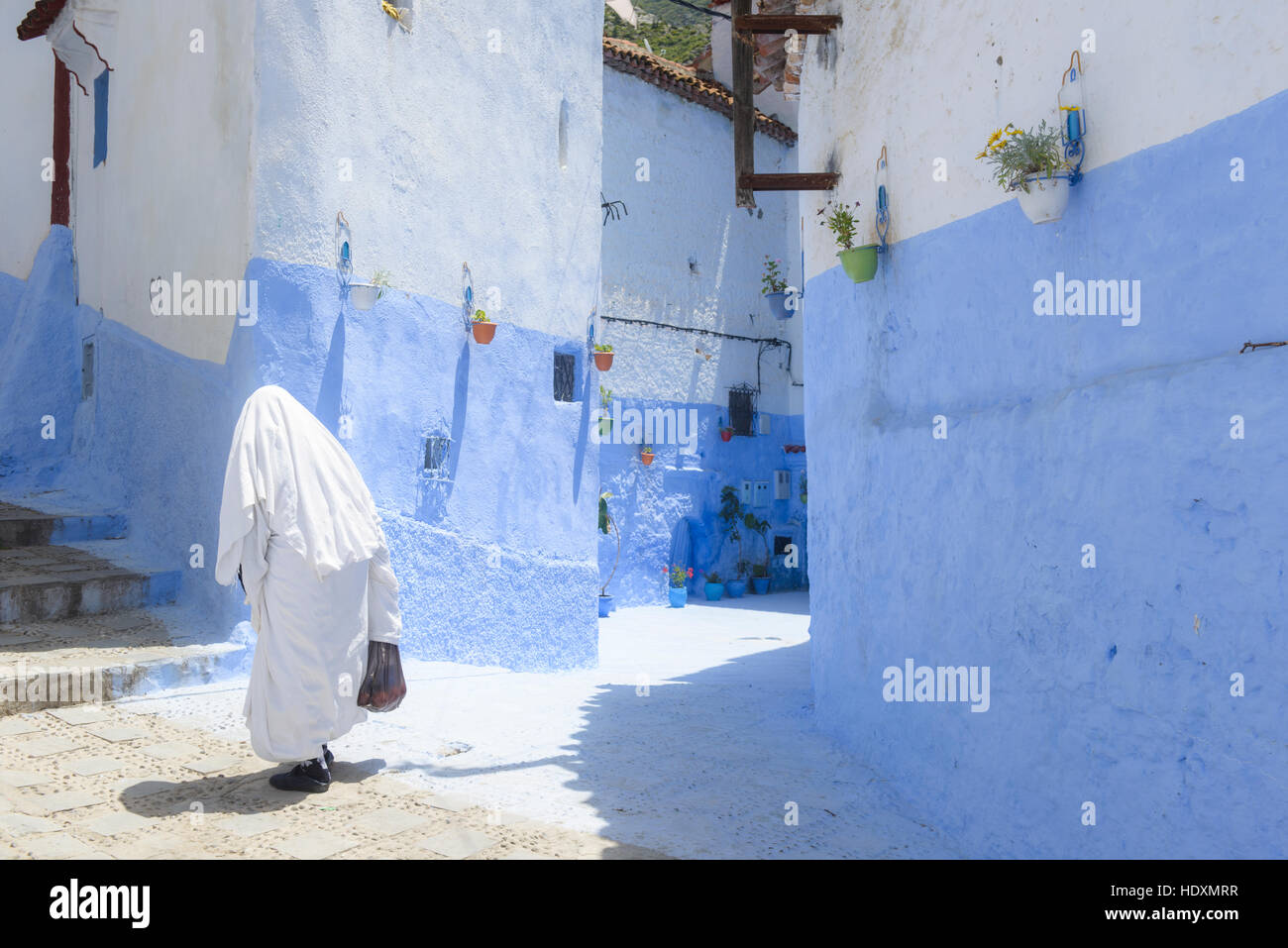 Las calles y callejones de la medina de Chefchaouen, Marruecos Foto de stock