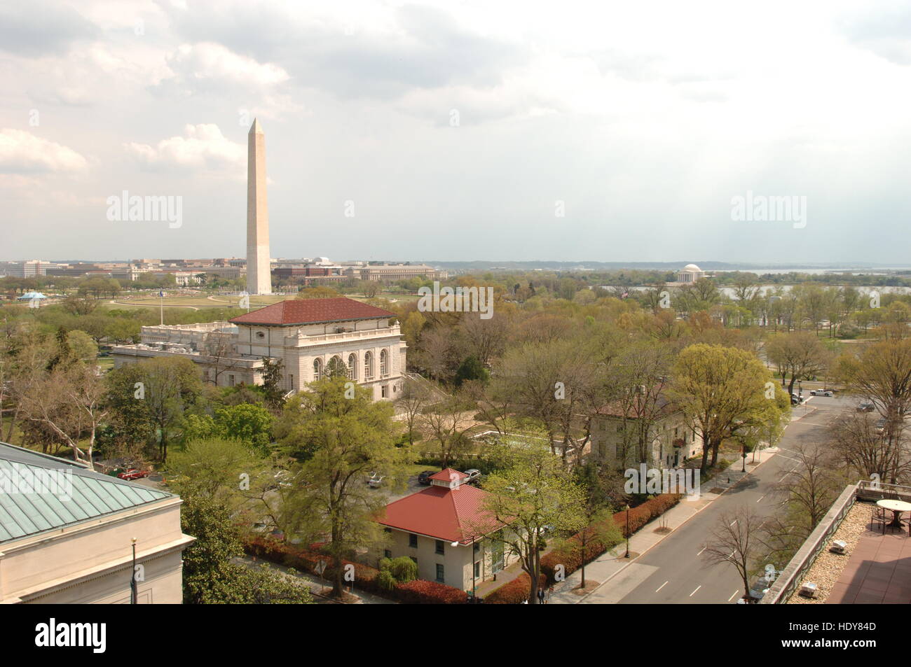 Washington D.C. vista del Monumento a Washington desde la azotea de un edificio distante. Foto tomada en 2006. Foto de stock