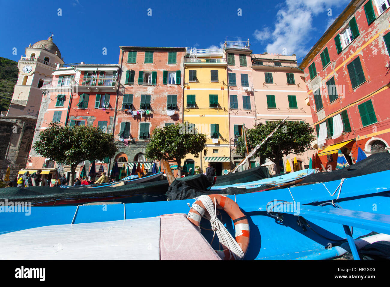 La pintoresca ciudad de Vernazza. Cinque Terre, Liguria, Italia. Foto de stock