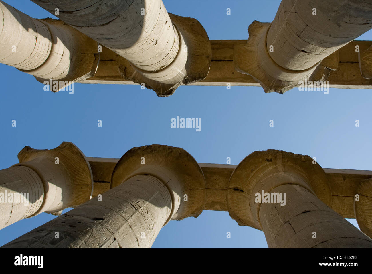 Columnata de Amenhotep III, el Templo de Luxor, Luxor, Valle del Nilo, Egipto, África Fotografía