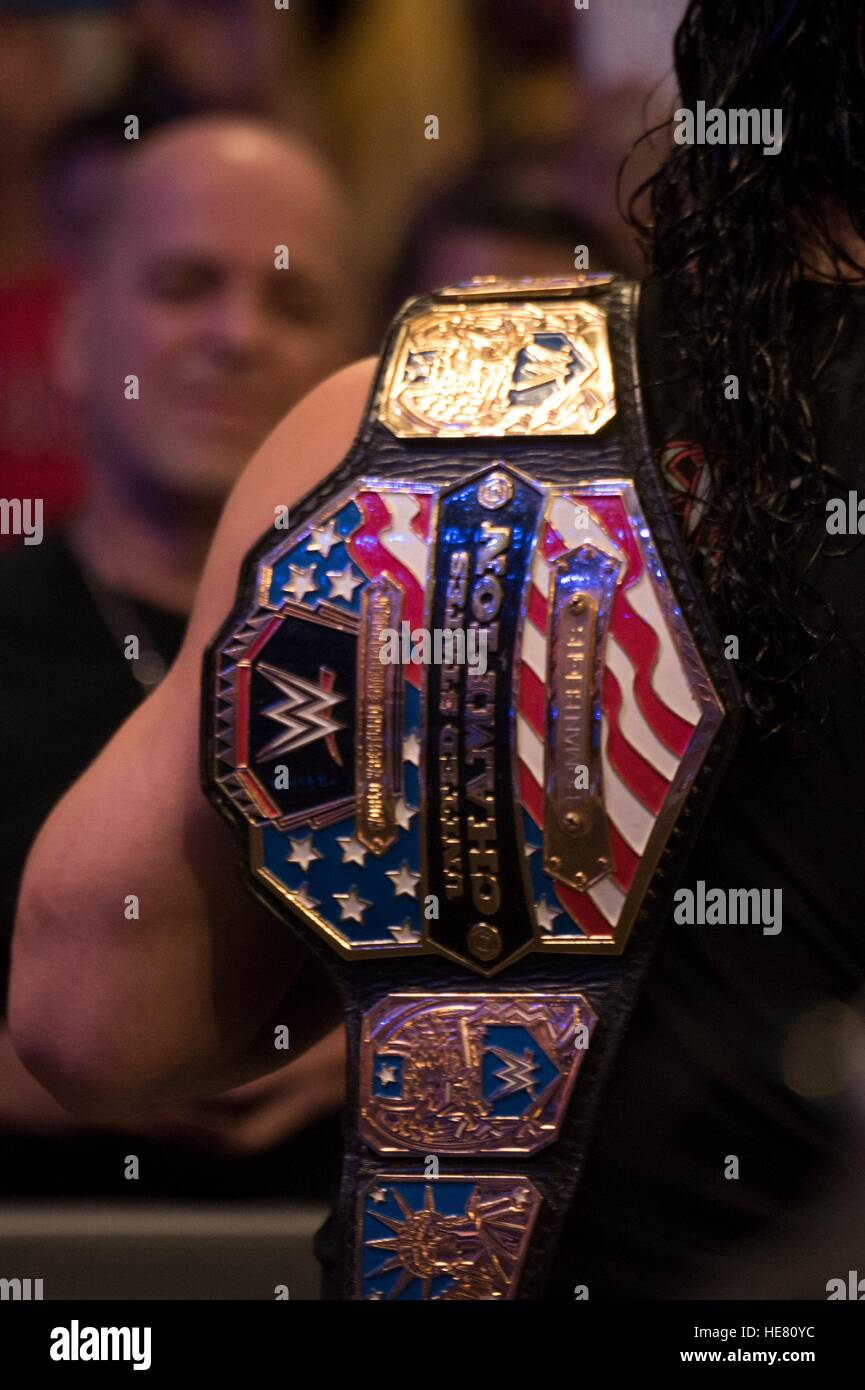 Wrestling belt fotografías e imágenes de alta resolución - Alamy