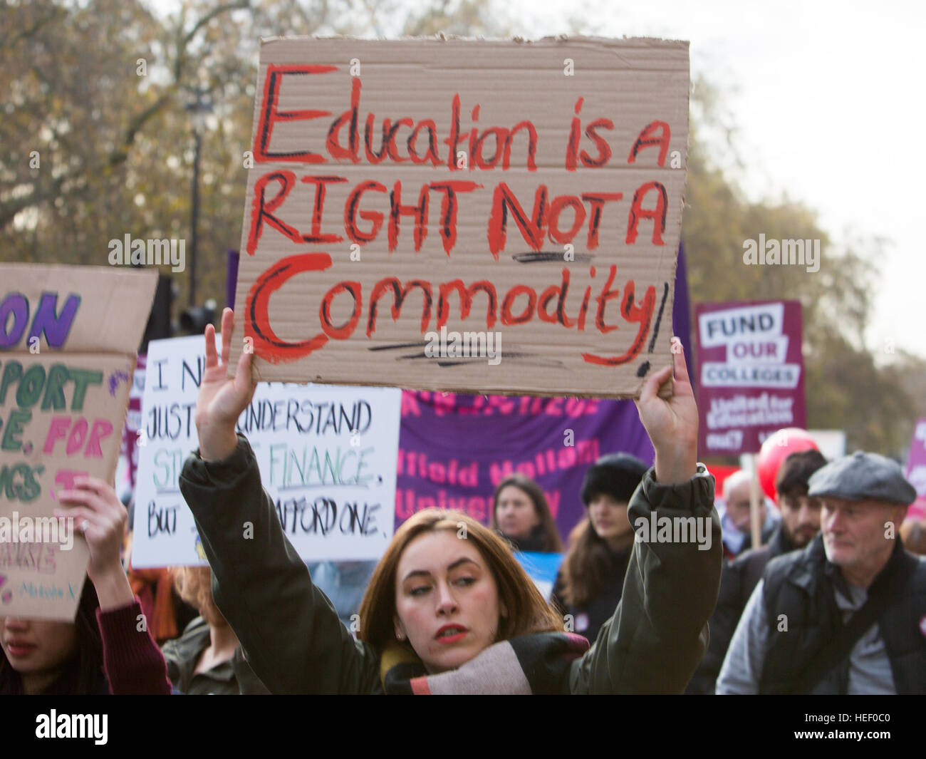 NUS unidos para la Educación manifestación en Londres con: atmósfera Donde: Londres, Reino Unido cuando: 19 de noviembre de 2016 Foto de stock