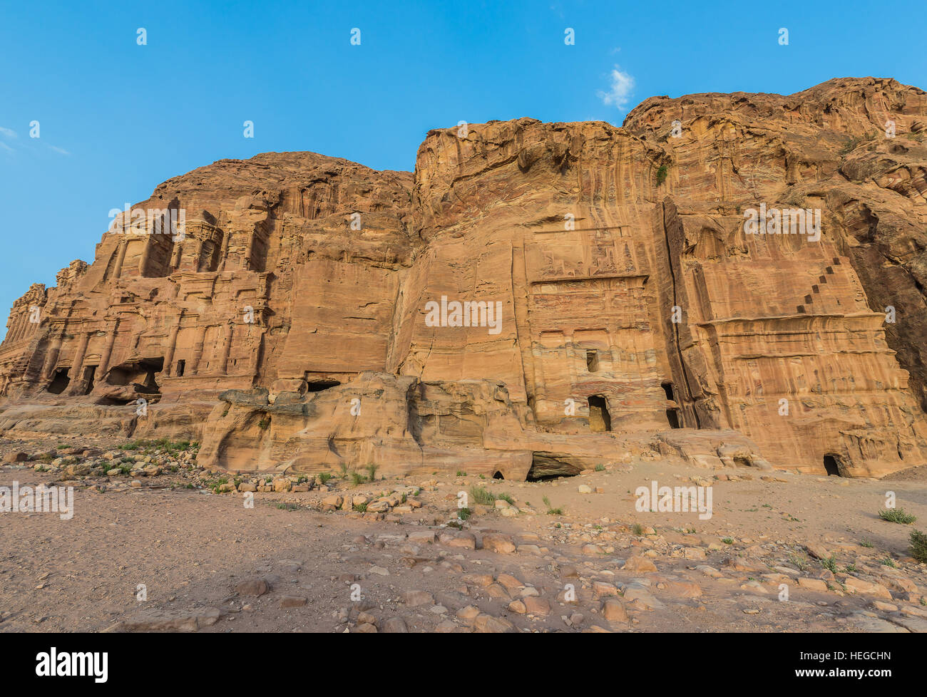 Tumbas reales en Nabateo Petra Jordania oriente medio Foto de stock
