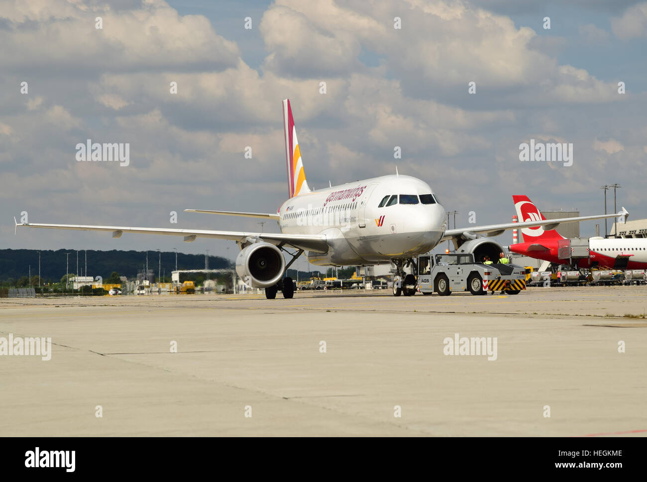 Airbus A320 de Germanwings durante pushback en el aeropuerto de Stuttgart Foto de stock