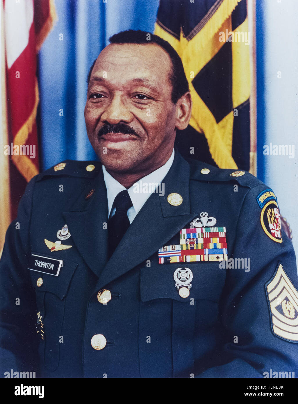 Se retiró el mando del sargento. Gral. Wilson J. Thornton Jr., el primer Estado negro sargento mayor de comando de la Guardia Nacional de Maryland, posa para una fotografía. Una mirada a la historia de los negros en la Guardia de Maryland 120205-A-ZZ999-001 Foto de stock