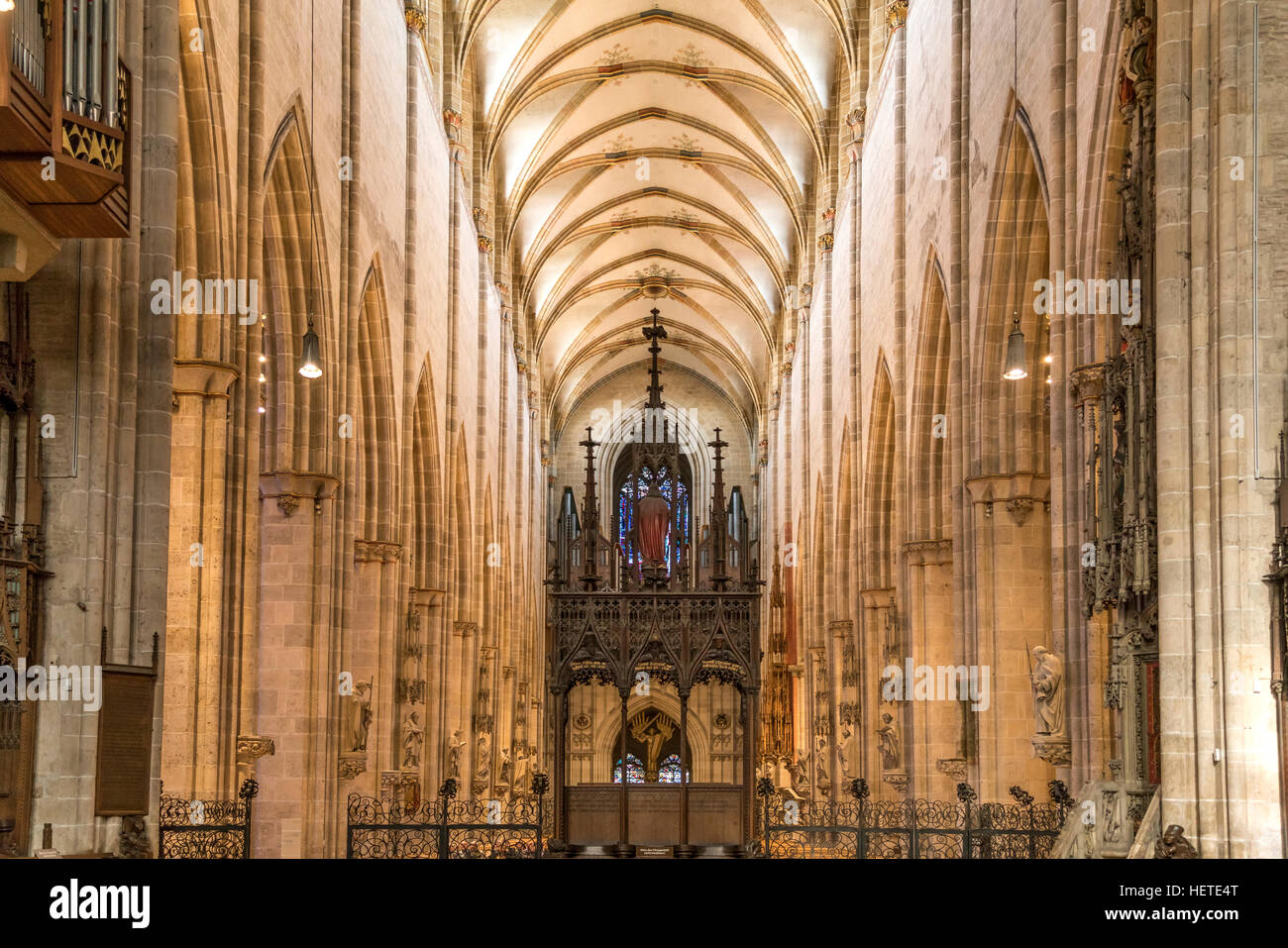 Interior de la catedral de Ulm, Ulm, Baden-Württemberg, Alemania, Europa Foto de stock