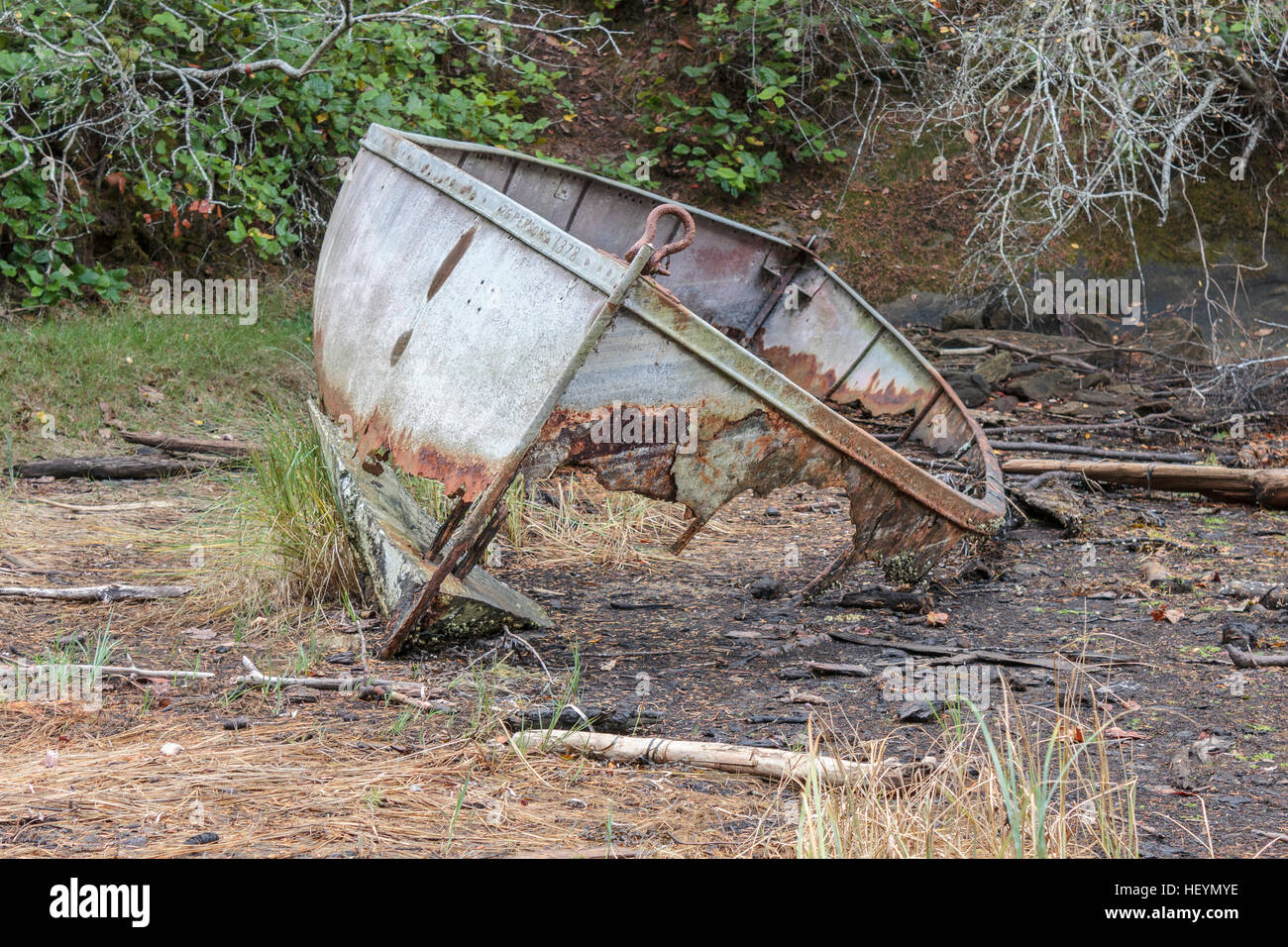 Rust rusting lifeboat rusty fotografías e imágenes de alta resolución -  Alamy